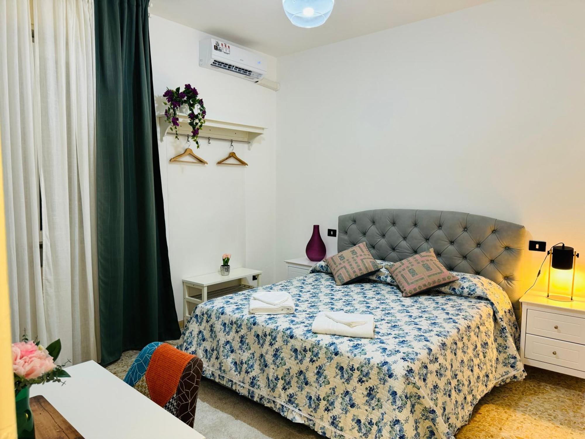 Hotel The Galaxy House Piza Zewnętrze zdjęcie